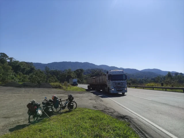 Mit dem Rad durch Brasiliens Bergwelt und gefährliche Straßen [#31]