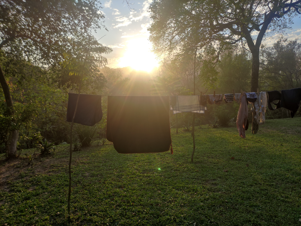 Wäsche auf Wäscheleine